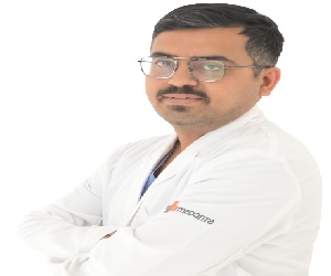 Dr. Tanmay Trivedi